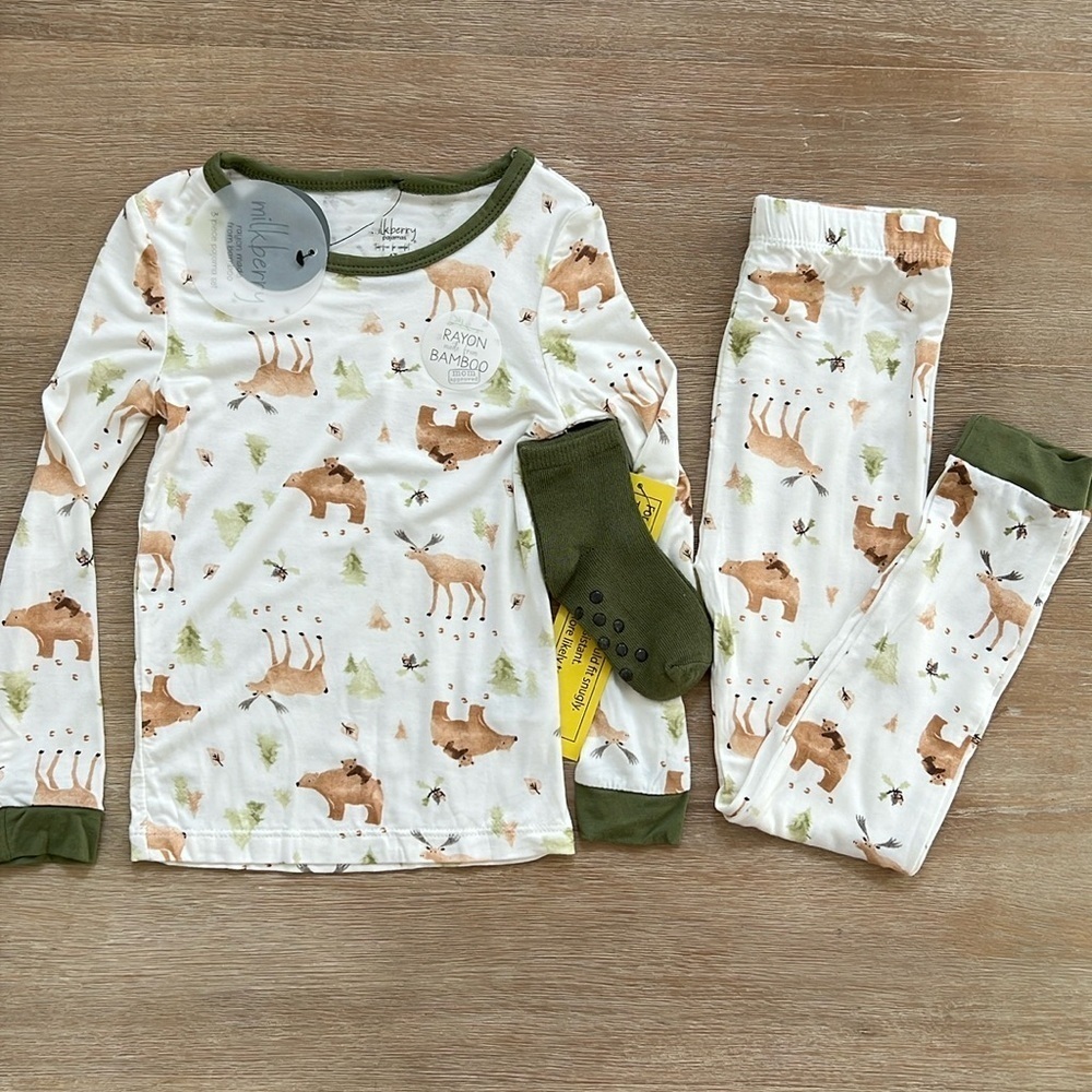 Milkberry Toddler Boy Bamboo Pajama Set Socks Bears Moose  2T 4T